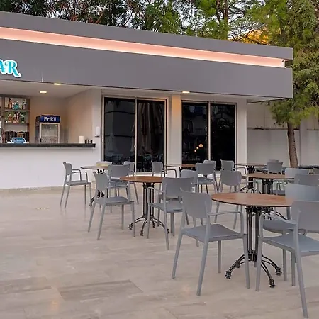 מלון Eldar Garden 4*