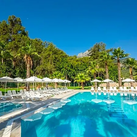 מלון Eldar Garden 4*